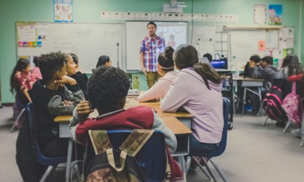 Federal Education Oversight Decentralization
